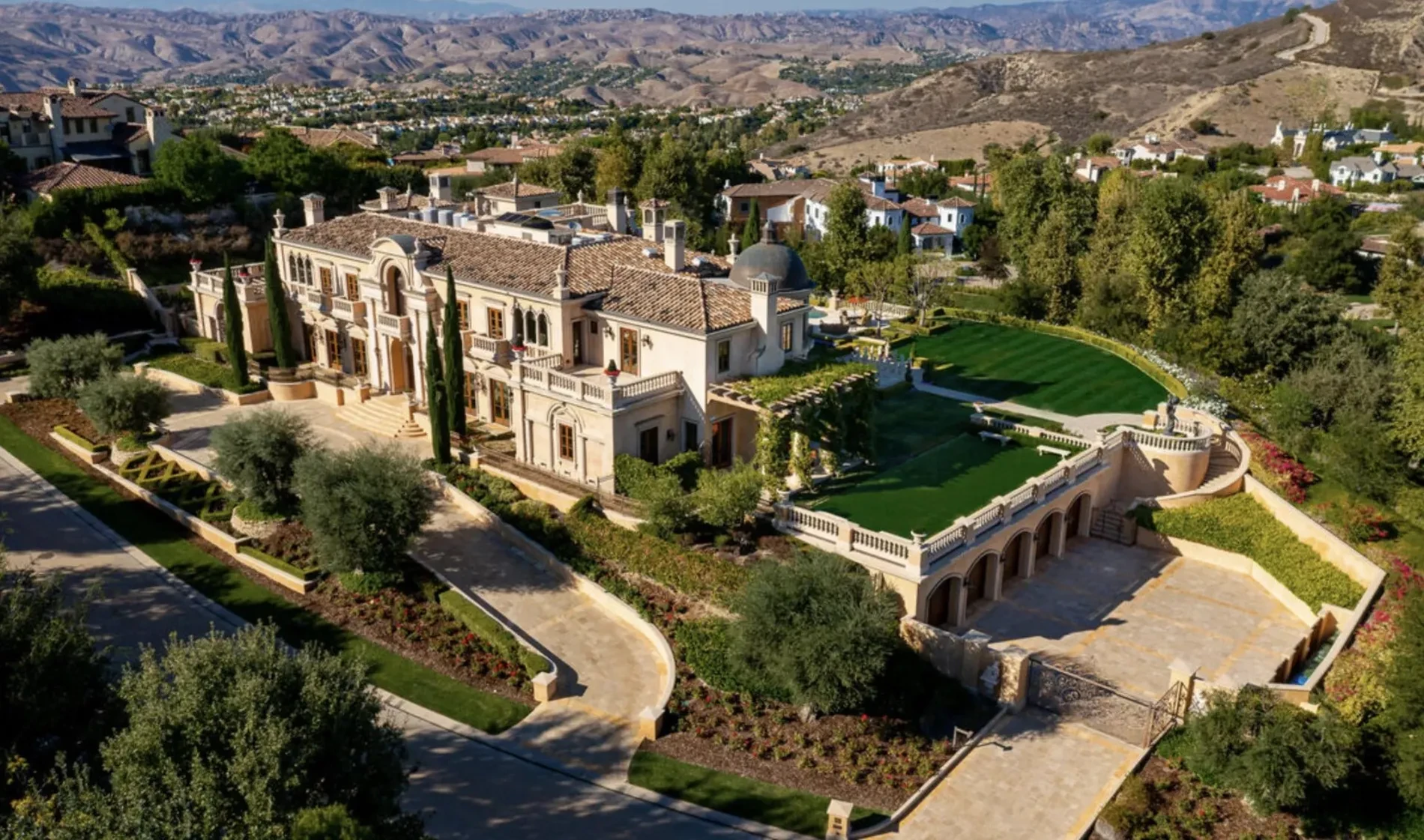 Italian Luxury Villa Malibu Main